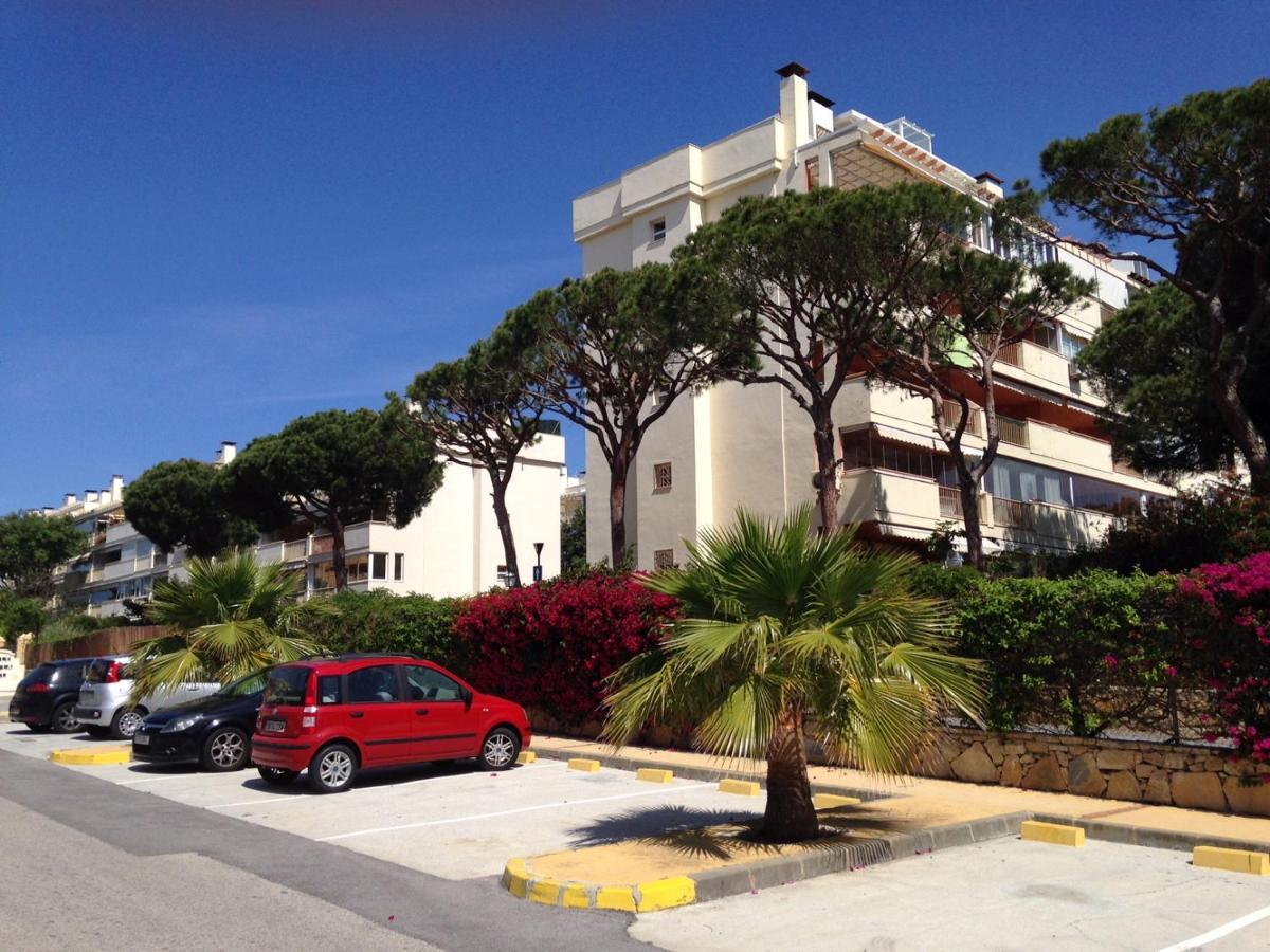 Beautiful Holiday Apartment 2 Bedroom Beach And Pool Malaga Marbella Calahonda Royale Mijas Costa Spain Esterno foto