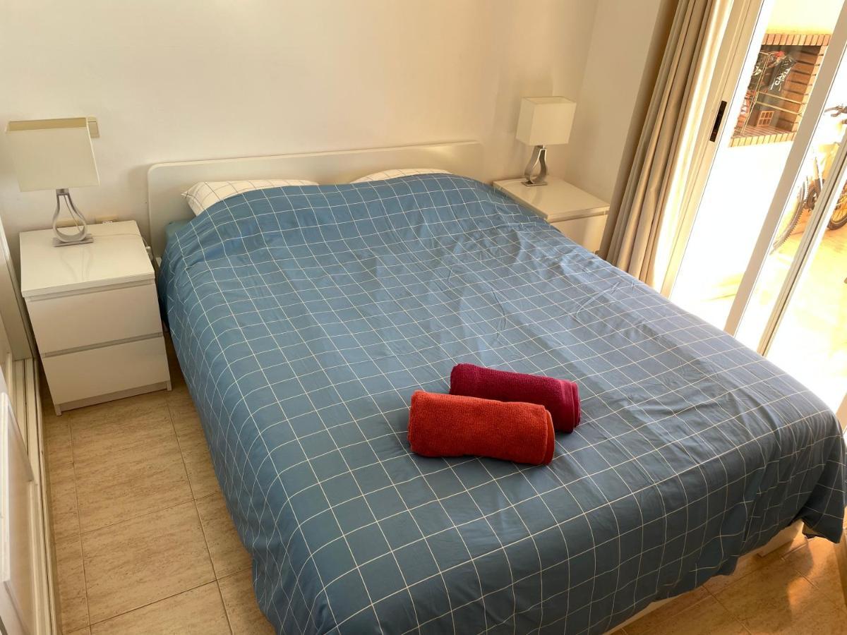 Beautiful Holiday Apartment 2 Bedroom Beach And Pool Malaga Marbella Calahonda Royale Mijas Costa Spain Esterno foto